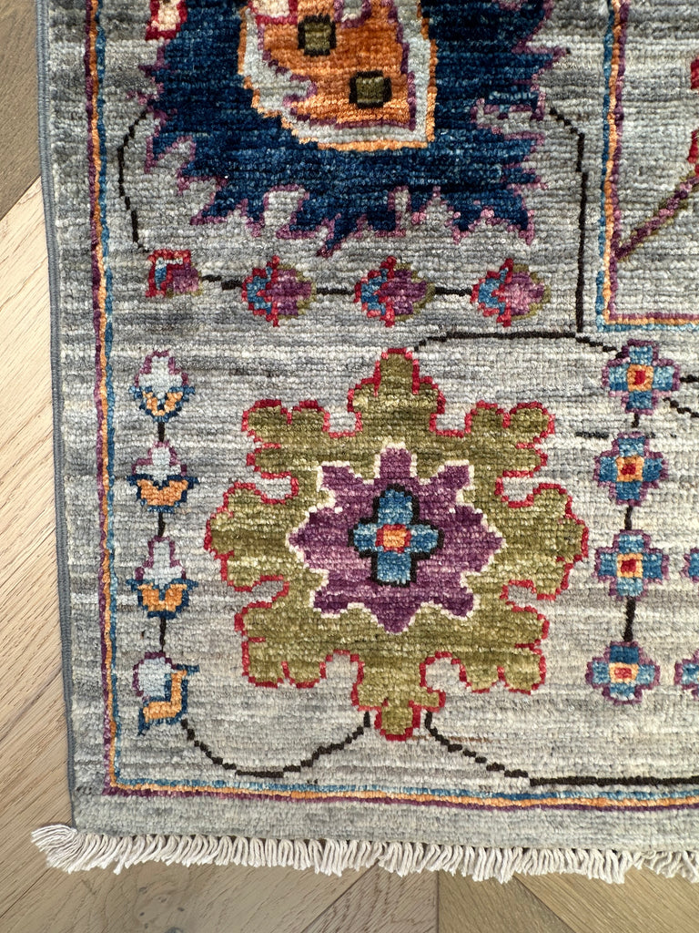 Afghan handmade rug,Chobi. Size:267x185 cm