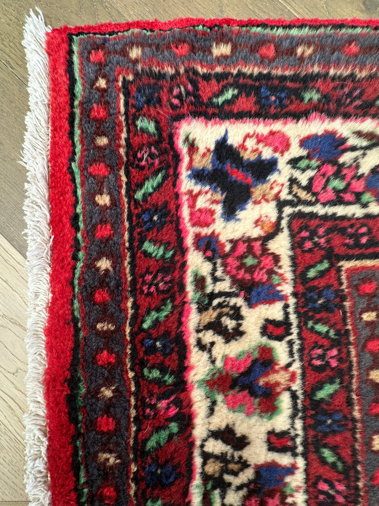 Bakhtiari Afghan Rug - rare find 305x216 cm