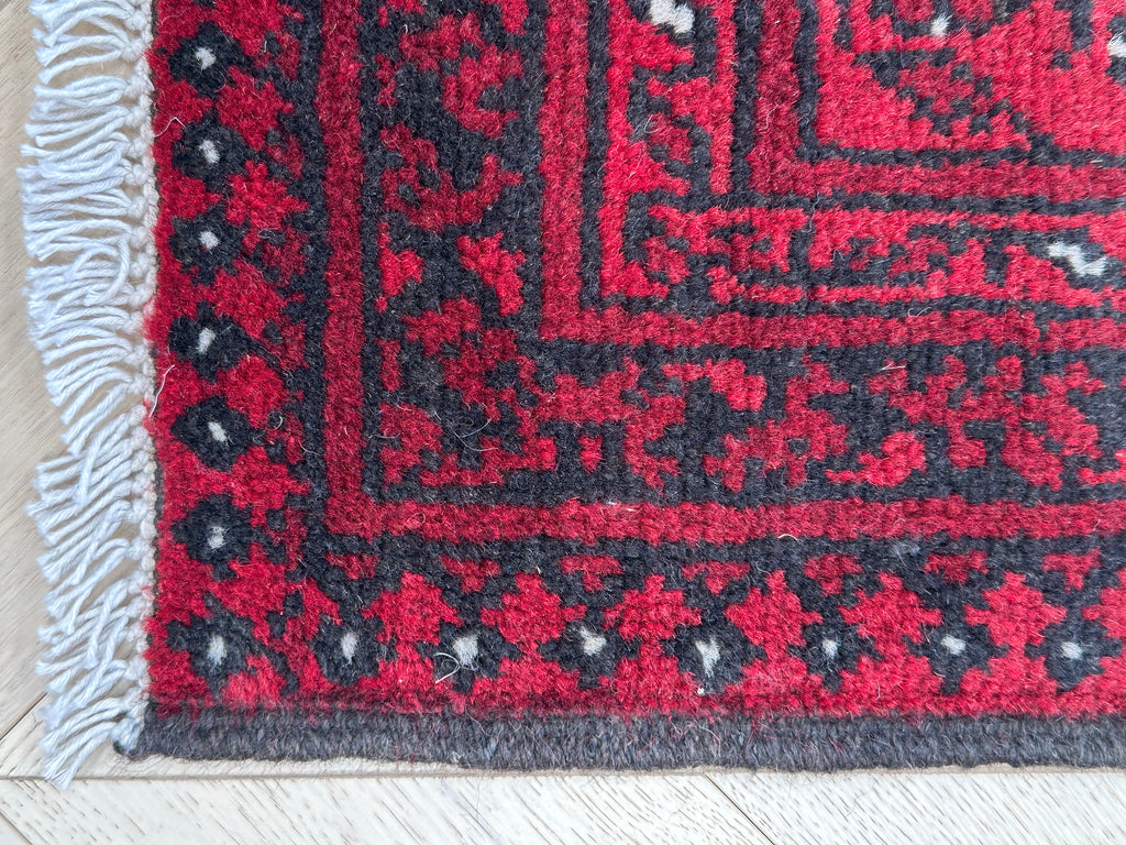 Khal Mohammadi 240x 170 cm- Traditional red rug