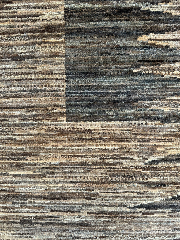 Handmade Gabeh Rug |192x147 cm