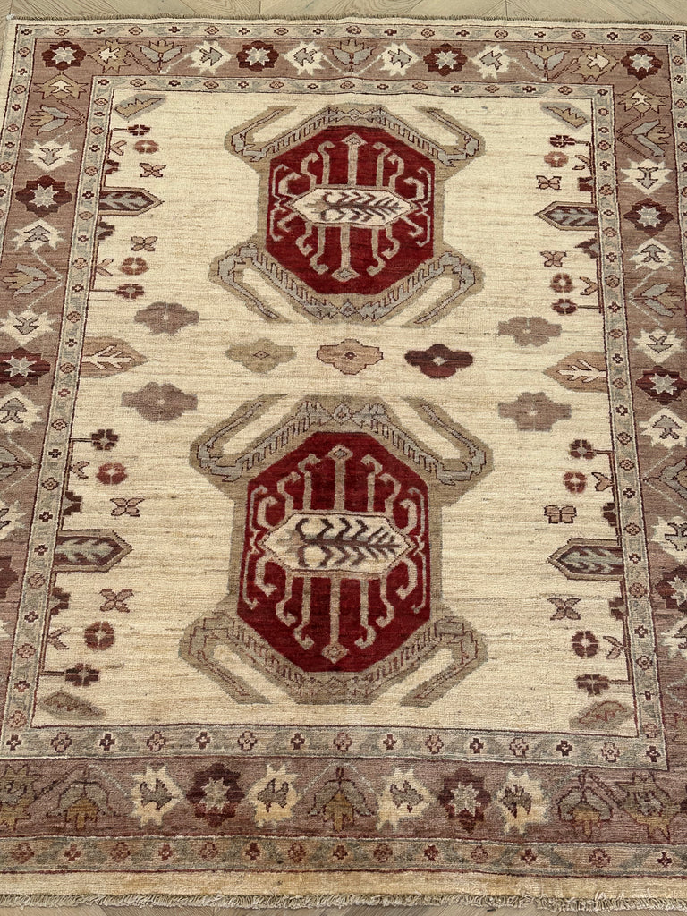 Afghan handmade rug,Chobi. Size:187x135 cm