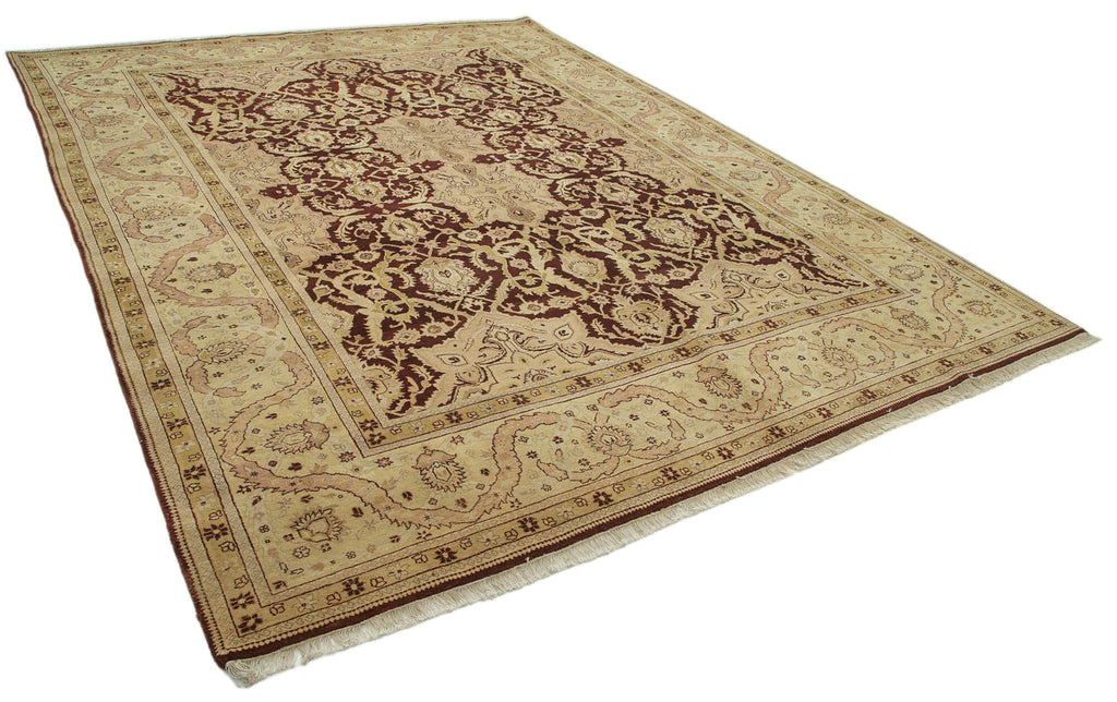 Antique Oushak Rug in Warm Brown and Beige – A Timeless Masterpiece