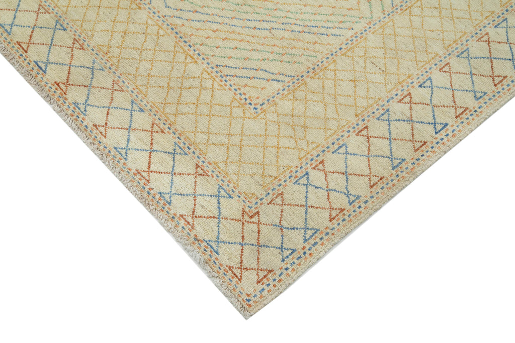 Vintage Uşak Halı Rug - 1.87 x 2.67m