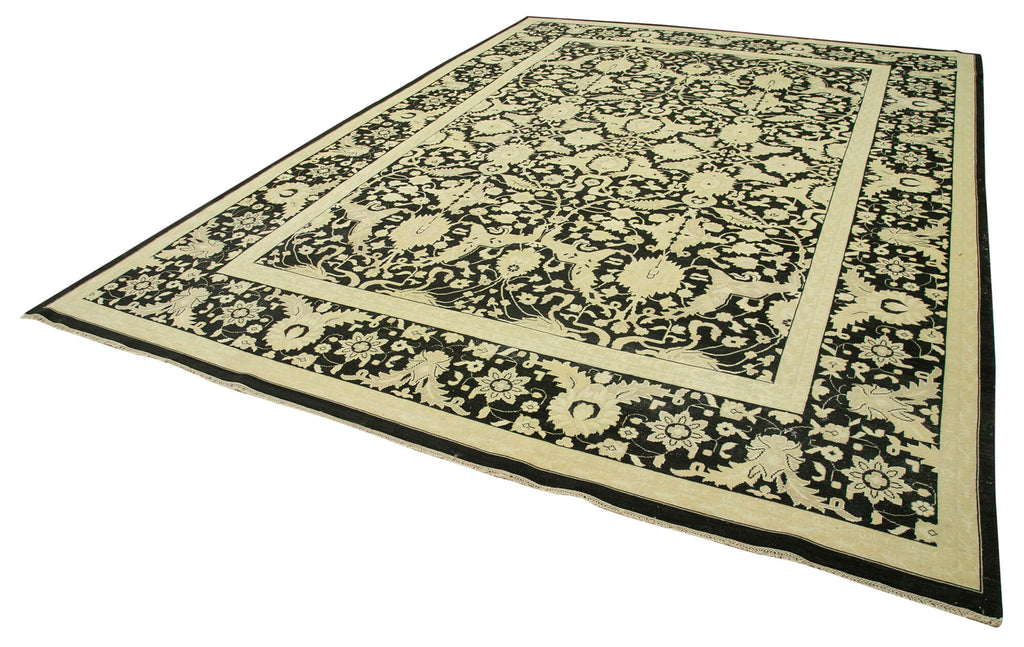 Vintage Uşak Halı Rug - 2.87 x 4.04m