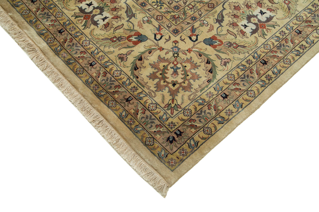 Vintage Uşak Halı Taban +N (20m² kadar) Rug - 3.67 x 4.55m