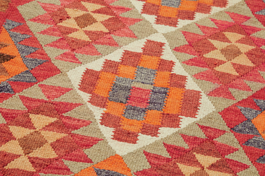Vintage Heriki Kilim Runner - Wanderer 98x322cm detail image 5 at Sama Rugs