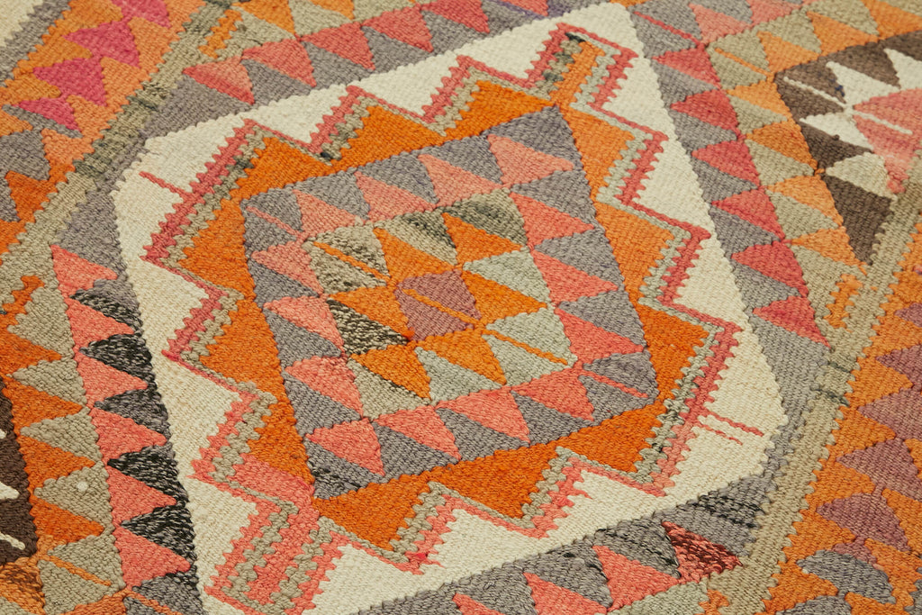 Vintage Heriki Kilim Runner - Worldly Runner 107x342cm detail image 5 at Sama Rugs
