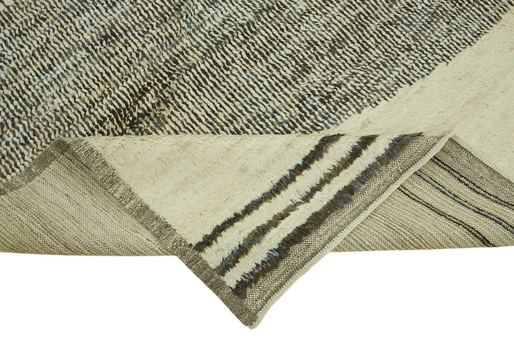 Beige Saada Atlas Rug – 2.47 x 3.42