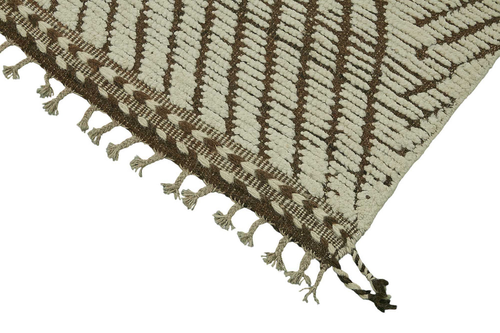 Beige Tribal Rug Rug – 2.72 x 3.75