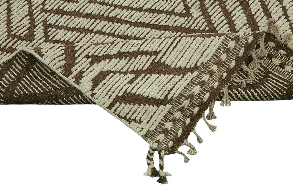 Beige Tribal Rug Rug – 2.72 x 3.75