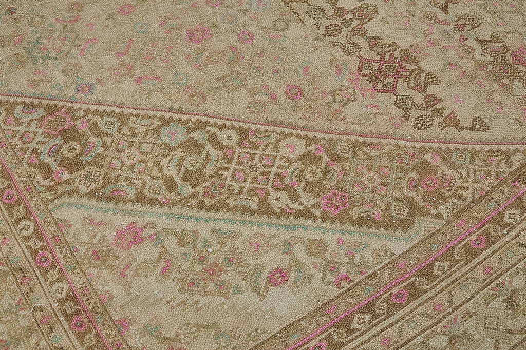 Persian Antique Rug 3.00 x 3.90 - Beige - SamaRugs