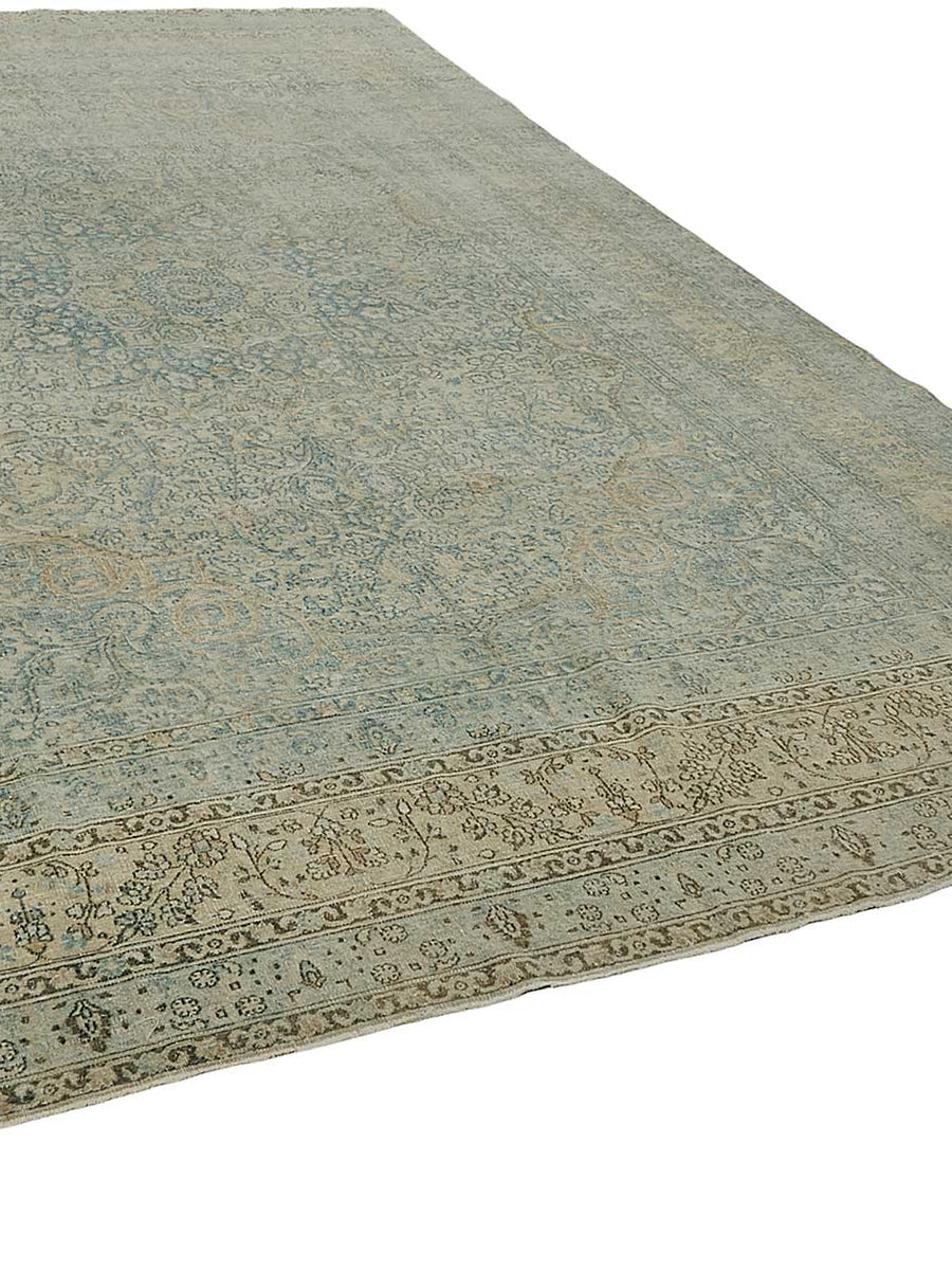 Persian Antique Rug 2.54 x 3.96 - Beige