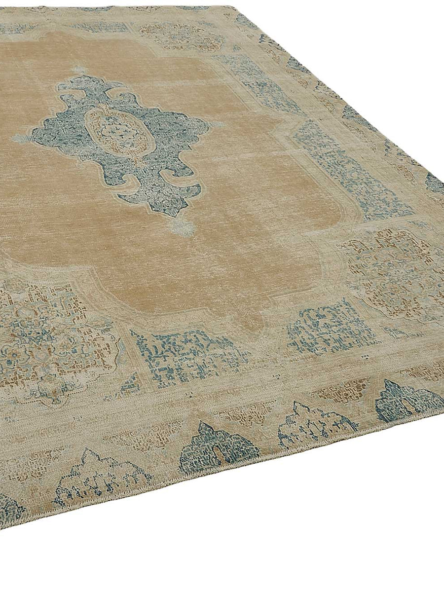 Persian Antique Rug 2.48 x 3.23 - Beige