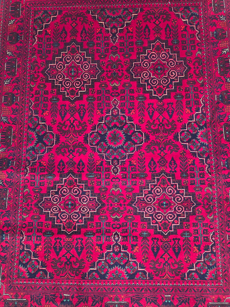 Khal Mohammadi Afghan rug close-up 1