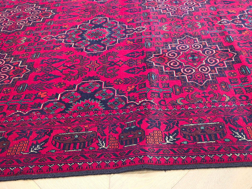 Khal Mohammadi Afghan rug close-up 6