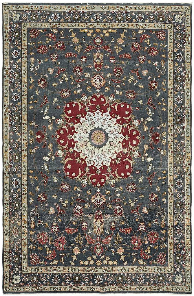 Grey vintage Persian rug 45515, 2.45 x 3.68 metres – full rug