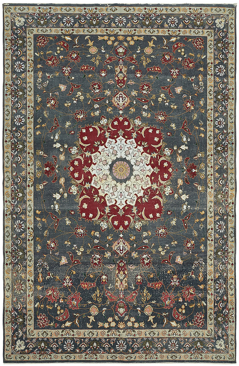 Grey vintage Persian rug 45515, 2.45 x 3.68 metres – full rug