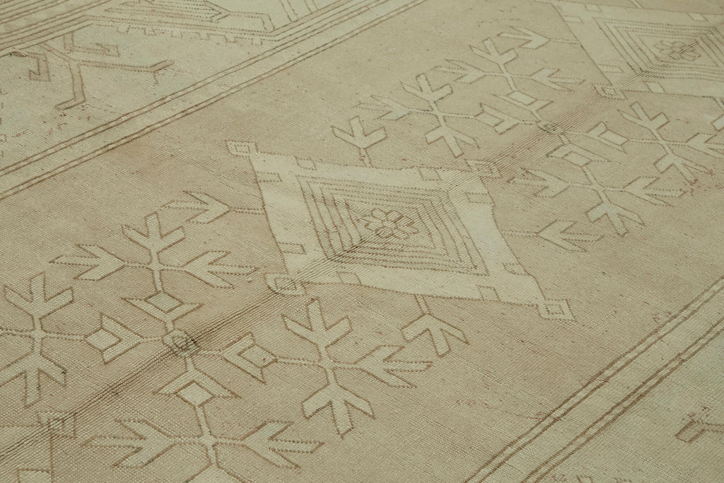 Beige vintage Persian rug 45523, 2.64 x 4.02 metres – photograph 5