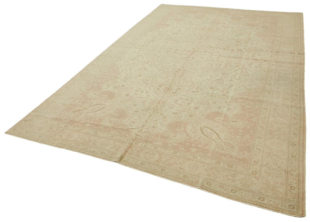 Beige vintage Persian rug 46171, 2.54 x 3.97 metres – photograph 3