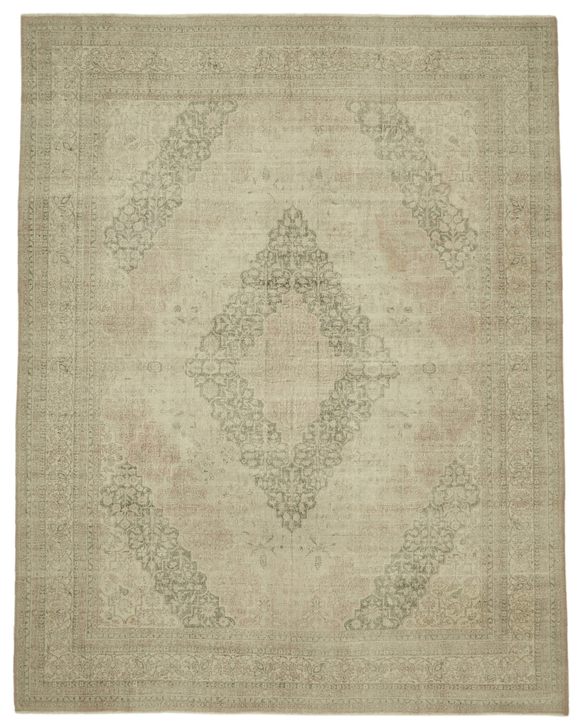 Beige vintage Persian rug 46174, 3.01 x 3.93 metres – full rug