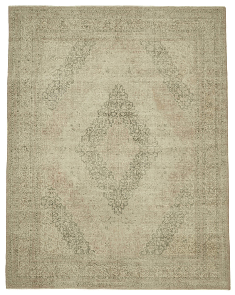 Beige vintage Persian rug 46174, 3.01 x 3.93 metres – full rug