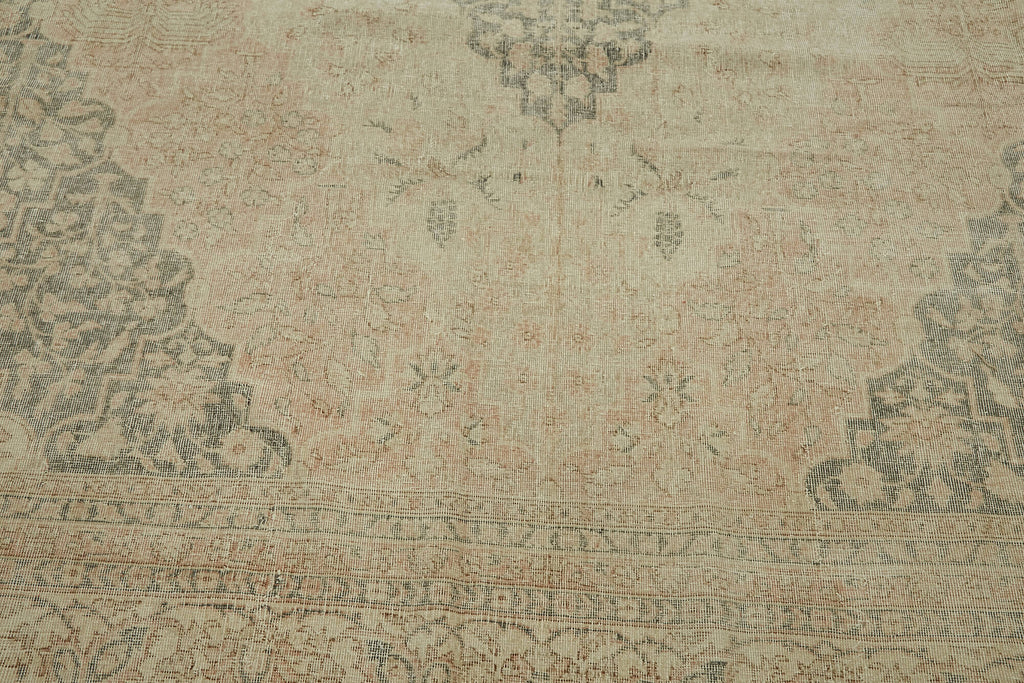 Beige vintage Persian rug 46174, 3.01 x 3.93 metres – photograph 10