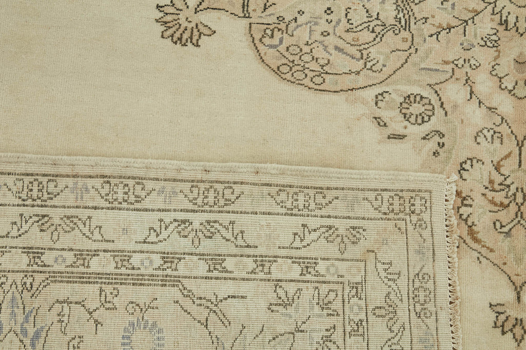 Beige vintage Persian rug 46183, 2.62 x 3.60 metres – photograph 7