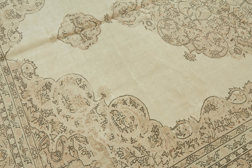 Beige vintage Persian rug 46183, 2.62 x 3.60 metres – photograph 9