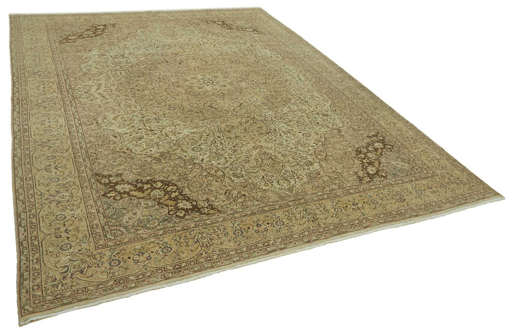 Beige vintage Persian rug 46475, 2.75 x 3.55 metres – photograph 2