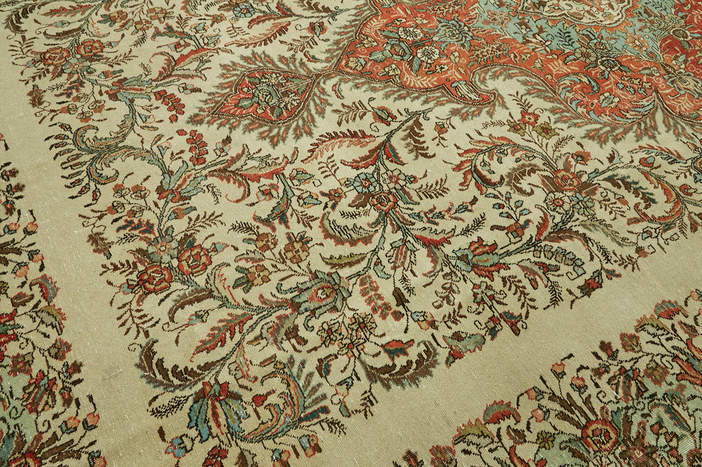 Beige vintage Persian rug 47180, 3.06 x 4.82 metres – photograph 9