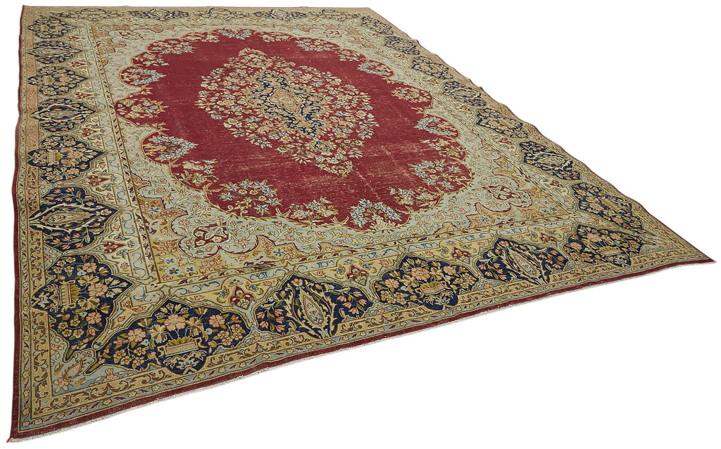 Beige vintage Persian rug 47183, 2.95 x 3.90 metres – photograph 2