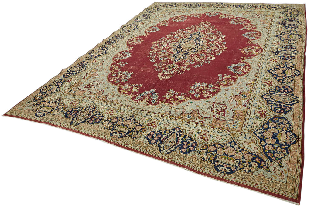 Beige vintage Persian rug 47183, 2.95 x 3.90 metres – photograph 3
