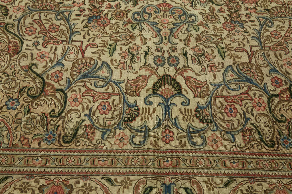 Beige vintage Persian rug 47526, 2.31 x 3.44 metres – photograph 10