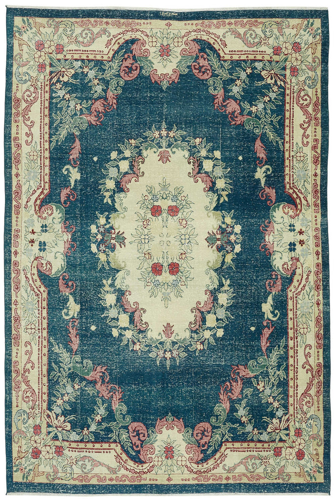 Beige vintage Persian rug 47667, 2.48 x 3.71 metres – full rug