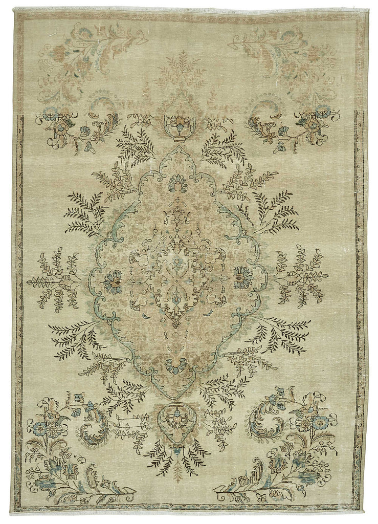 Beige vintage Persian rug 47670, 2.40 x 3.30 metres – full rug