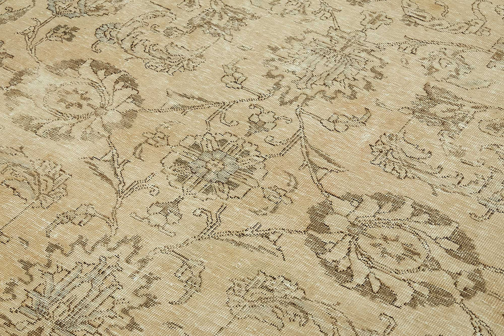 Beige vintage Persian rug 47680, 2.27 x 3.28 metres – photograph 5