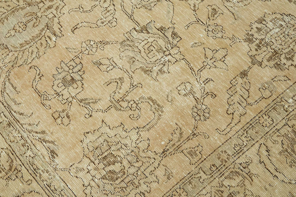 Beige vintage Persian rug 47680, 2.27 x 3.28 metres – photograph 9