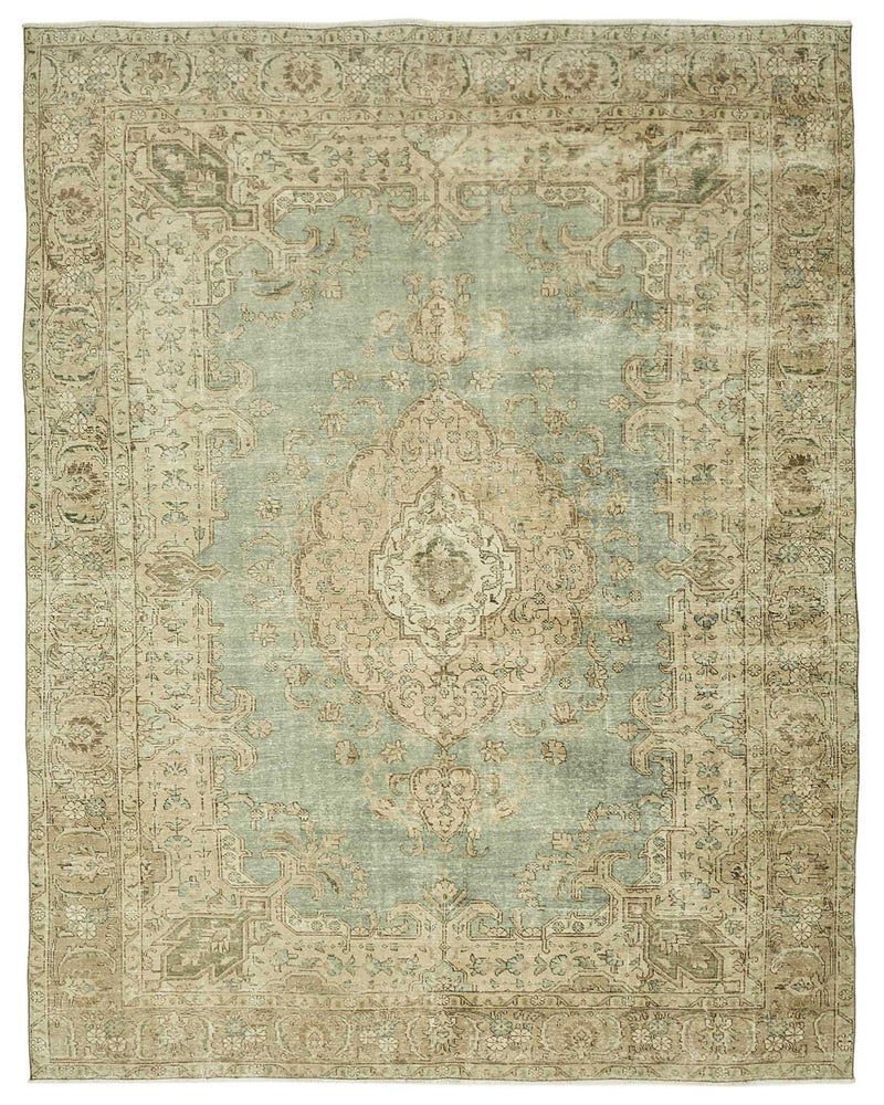 Beige vintage Persian rug 47874, 2.94 x 3.81 metres – full rug