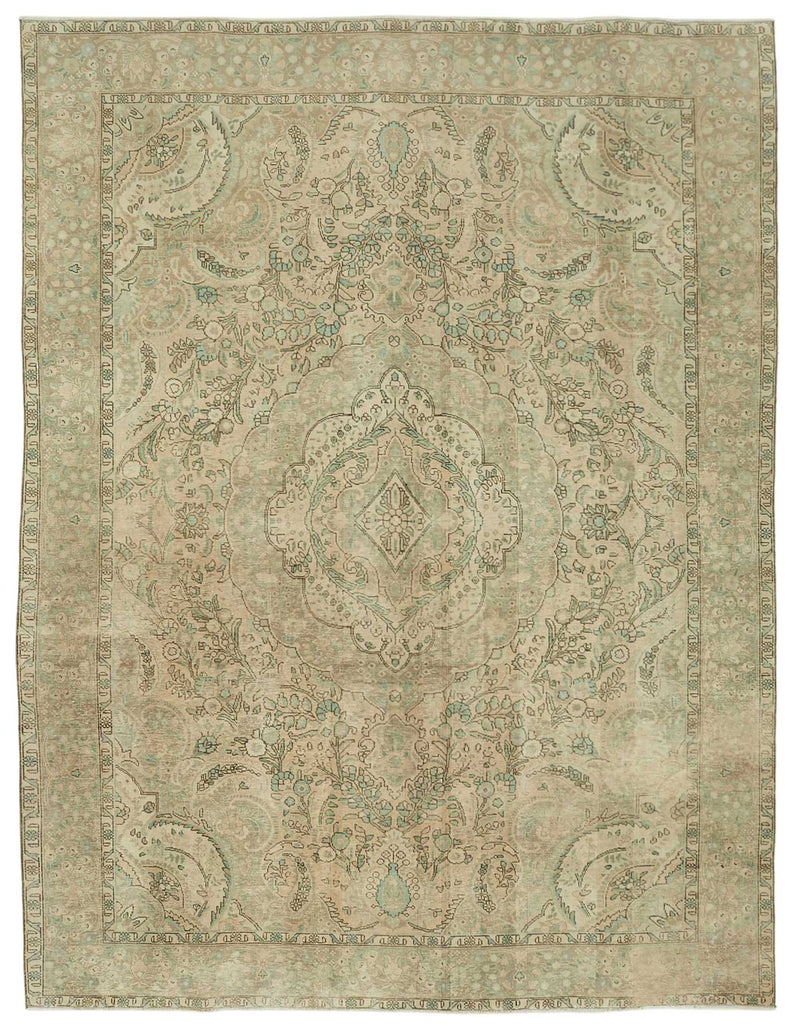 Beige vintage Persian rug 47875, 2.90 x 3.88 metres – full rug