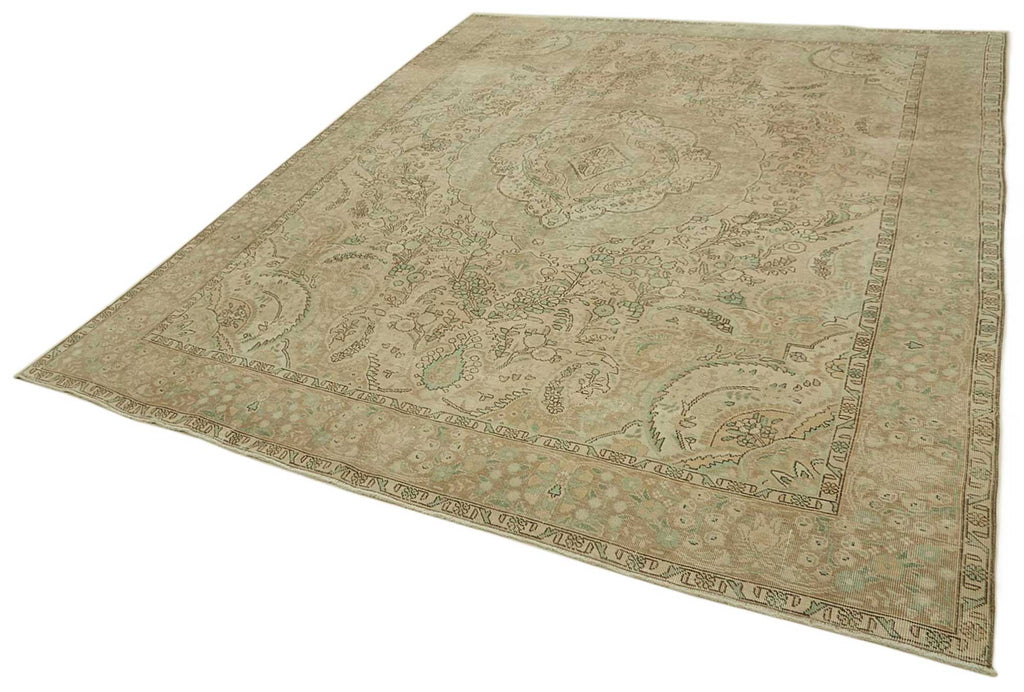 Beige vintage Persian rug 47875, 2.90 x 3.88 metres – photograph 3