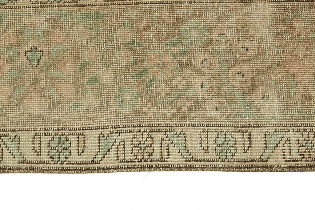 Beige vintage Persian rug 47875, 2.90 x 3.88 metres – photograph 8
