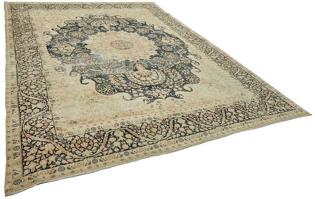 Beige vintage Persian rug 49460, 2.62 x 3.47 metres – photograph 2