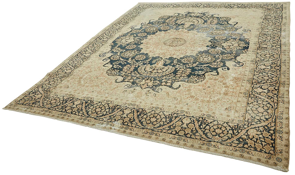Beige vintage Persian rug 49460, 2.62 x 3.47 metres – photograph 3