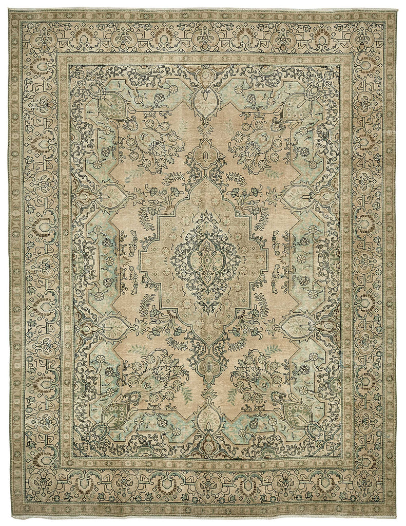 Beige vintage Persian rug 49465, 2.92 x 3.87 metres – full rug