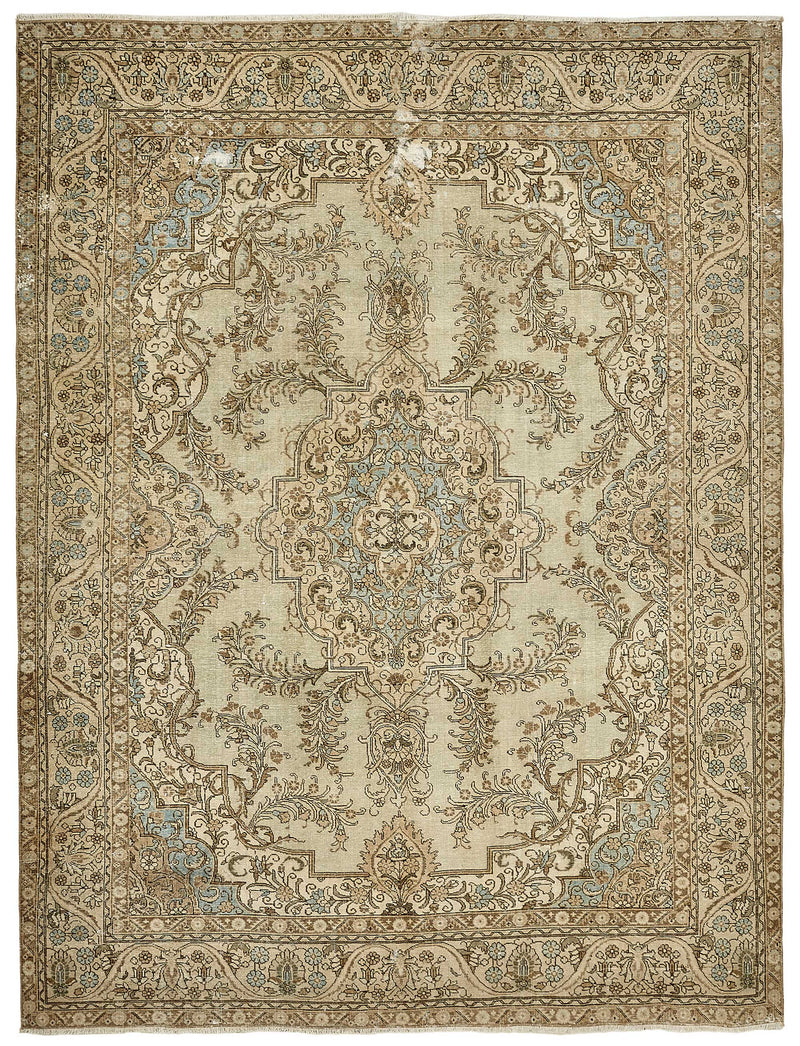 Beige vintage Persian rug 49468, 2.96 x 3.90 metres – full rug