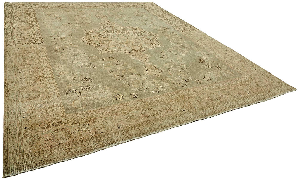 Beige vintage Persian rug 49691, 2.96 x 3.78 metres – photograph 2
