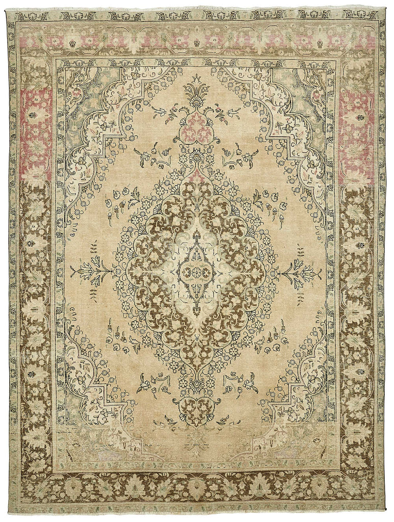 Beige vintage Persian rug 49715, 2.85 x 3.83 metres – full rug