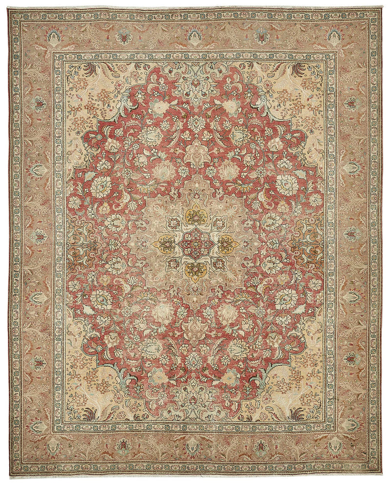 Beige vintage Persian rug 49719, 3.04 x 3.76 metres – full rug