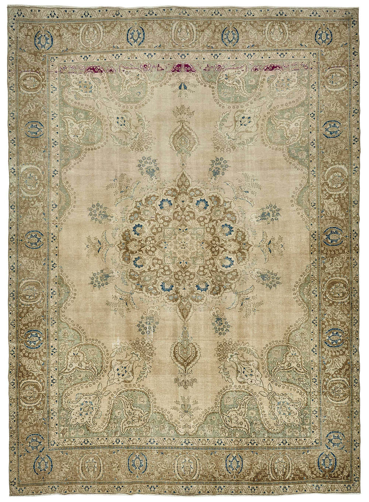 Beige vintage Persian rug 49729, 3.73 x 5.21 metres – full rug