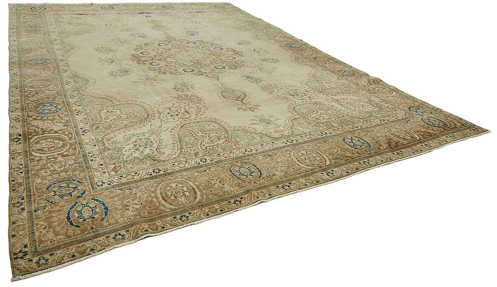 Beige vintage Persian rug 49729, 3.73 x 5.21 metres – photograph 2